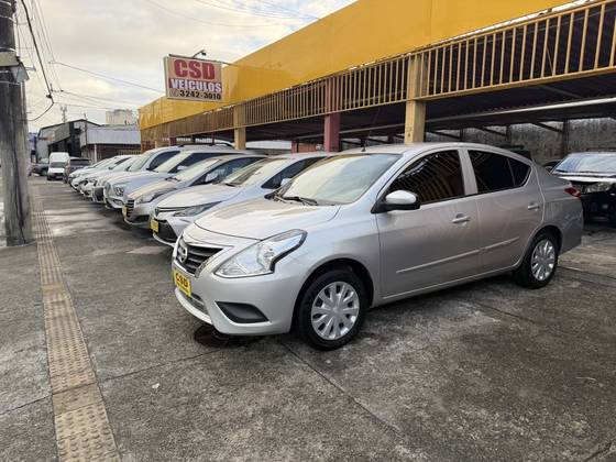 NISSAN VERSA 1.6 16V FLEX S 4P MANUAL NISSAN VERSA 1.6 16V FLEX S 4P MANUAL